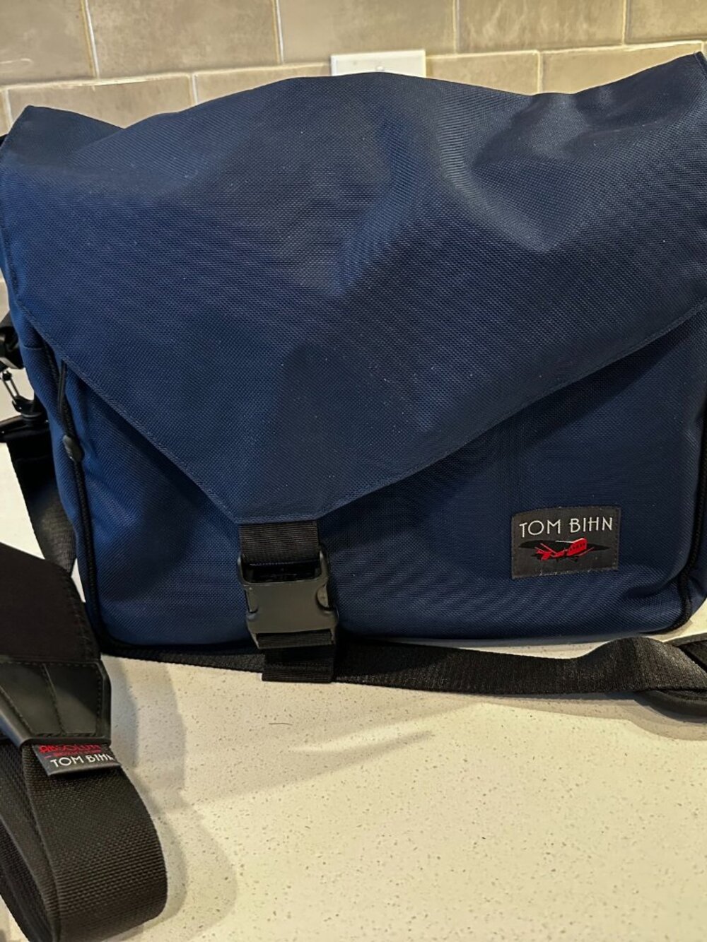 Tom Bihn Maker's Bag in Deep Blue